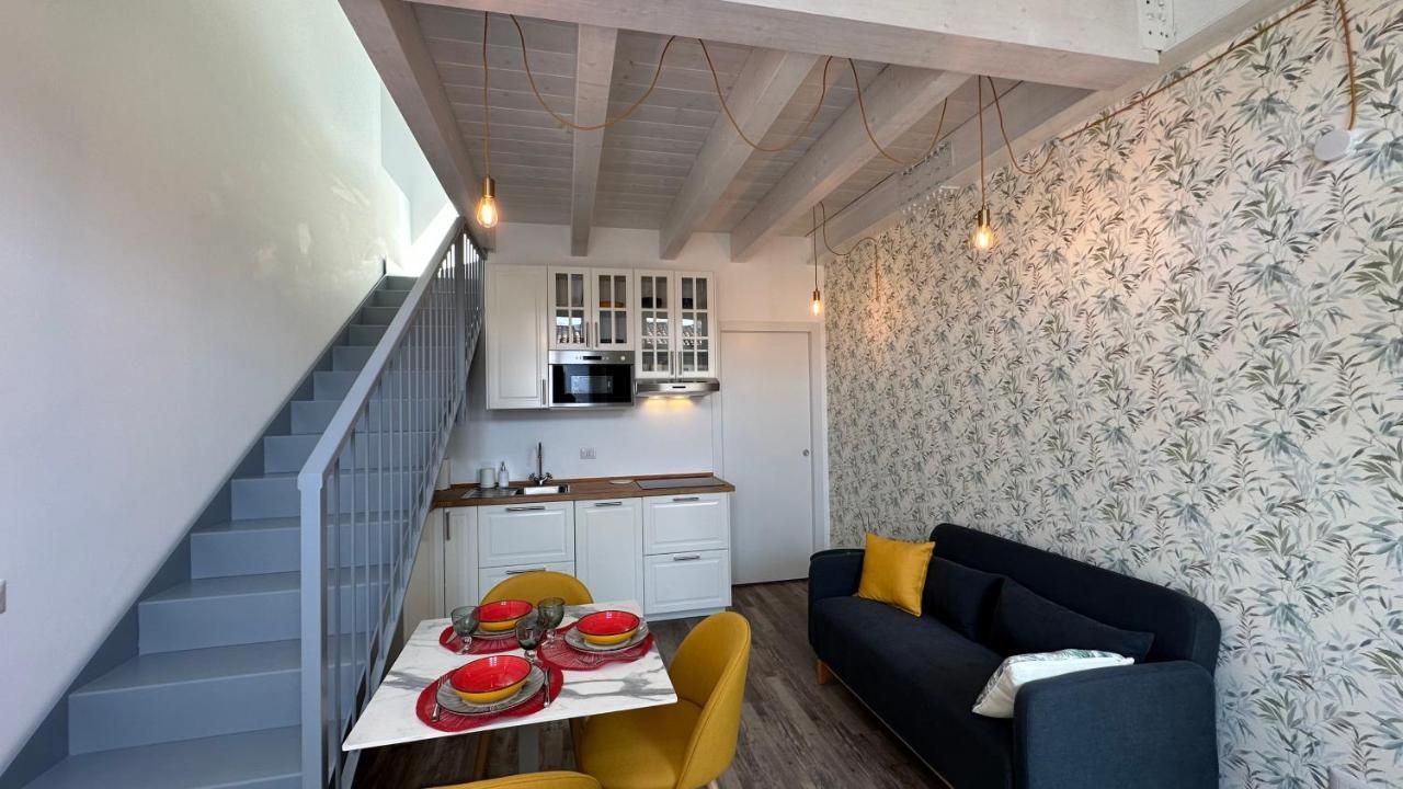 Nuovo Appartamento Milano Navigli Exterior foto